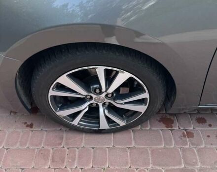 Серый Ниссан Максима, объемом двигателя 3.5 л и пробегом 126 тыс. км за 17900 $, фото 6 на Automoto.ua