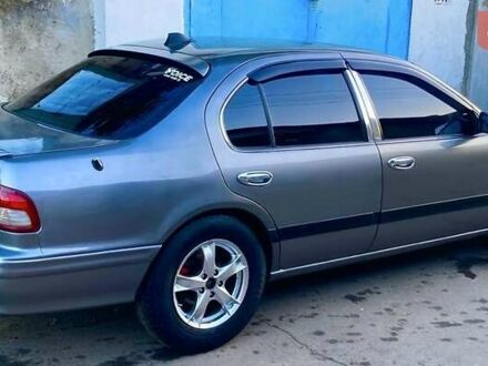 Ниссан Максима 1996 в Одессе на Automoto.ua Серый Ниссан Максима, объемом двигателя 3 л и пробегом 306 тыс. км за 4500 $, фото 1 на Automoto.ua