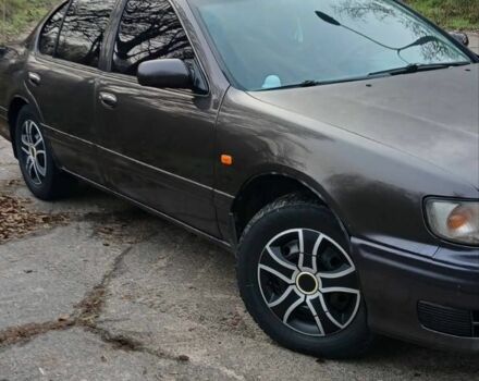 Серый Ниссан Максима, объемом двигателя 3 л и пробегом 300 тыс. км за 2600 $, фото 1 на Automoto.ua