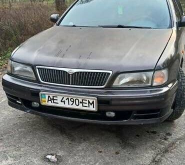 Серый Ниссан Максима, объемом двигателя 3 л и пробегом 300 тыс. км за 2600 $, фото 1 на Automoto.ua