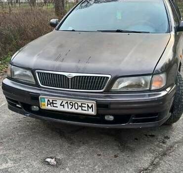 Серый Ниссан Максима, объемом двигателя 3 л и пробегом 300 тыс. км за 2600 $, фото 1 на Automoto.ua