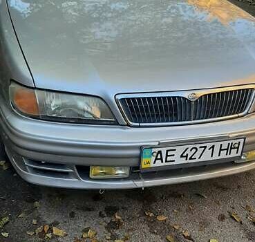 Сірий Ніссан Максіма, об'ємом двигуна 3 л та пробігом 240 тис. км за 2970 $, фото 1 на Automoto.ua