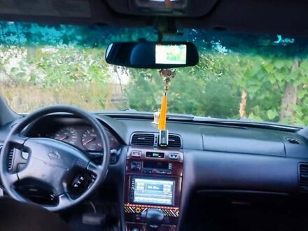 Ніссан Максіма 2000 у Вараш (Кузнецовськ) на Automoto.ua Сірий Ніссан Максіма, об'ємом двигуна 2 л та пробігом 396 тис. км за 2100 $, фото 1 на Automoto.ua