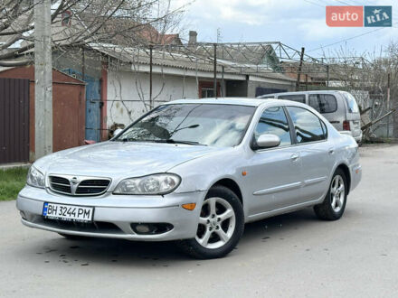 Ниссан Максима 2001 в Одессе на Automoto.ua Серый Ниссан Максима, объемом двигателя 2.99 л и пробегом 286 тыс. км за 3700 $, фото 1 на Automoto.ua