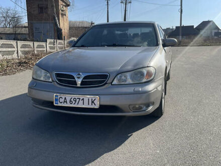 Сірий Ніссан Максіма, об'ємом двигуна 2 л та пробігом 290 тис. км за 4800 $, фото 1 на Automoto.ua