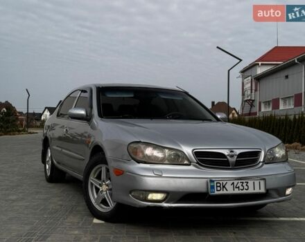 Сірий Ніссан Максіма, об'ємом двигуна 2 л та пробігом 295 тис. км за 2450 $, фото 1 на Automoto.ua