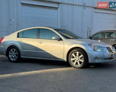 Серый Ниссан Максима, объемом двигателя 3.5 л и пробегом 177 тыс. км за 4777 $, фото 1 на Automoto.ua