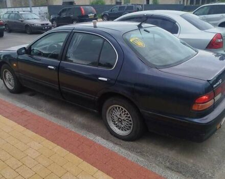 Синій Ніссан Максіма, об'ємом двигуна 2 л та пробігом 400 тис. км за 2500 $, фото 6 на Automoto.ua