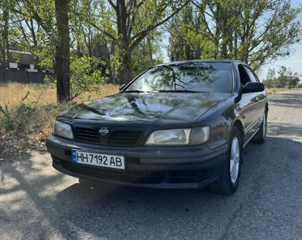 Синий Ниссан Максима, объемом двигателя 2.99 л и пробегом 327 тыс. км за 2300 $, фото 3 на Automoto.ua
