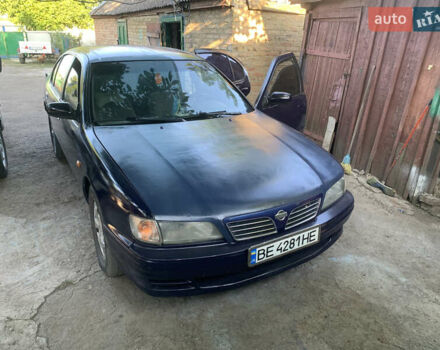 Синий Ниссан Максима, объемом двигателя 2 л и пробегом 302 тыс. км за 2300 $, фото 9 на Automoto.ua