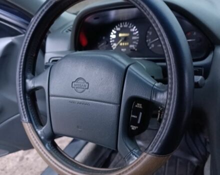 Синий Ниссан Максима, объемом двигателя 3 л и пробегом 359 тыс. км за 2300 $, фото 13 на Automoto.ua