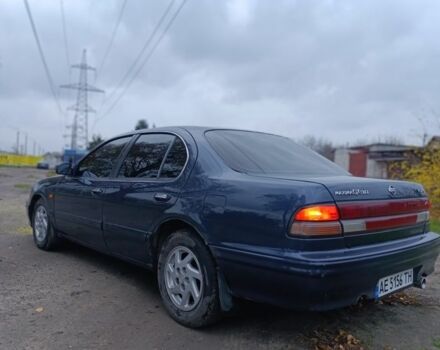 Синий Ниссан Максима, объемом двигателя 3 л и пробегом 359 тыс. км за 2300 $, фото 4 на Automoto.ua