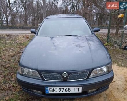 Синий Ниссан Максима, объемом двигателя 2.99 л и пробегом 500 тыс. км за 1300 $, фото 1 на Automoto.ua