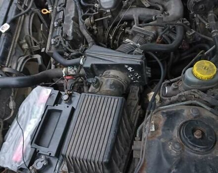 Синий Ниссан Максима, объемом двигателя 2.99 л и пробегом 500 тыс. км за 1300 $, фото 16 на Automoto.ua