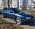 Синий Ниссан Максима, объемом двигателя 2 л и пробегом 306 тыс. км за 2800 $, фото 1 на Automoto.ua