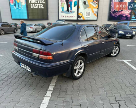 Синий Ниссан Максима, объемом двигателя 2 л и пробегом 350 тыс. км за 2100 $, фото 4 на Automoto.ua