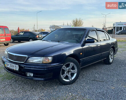 Синий Ниссан Максима, объемом двигателя 2.99 л и пробегом 250 тыс. км за 2200 $, фото 1 на Automoto.ua