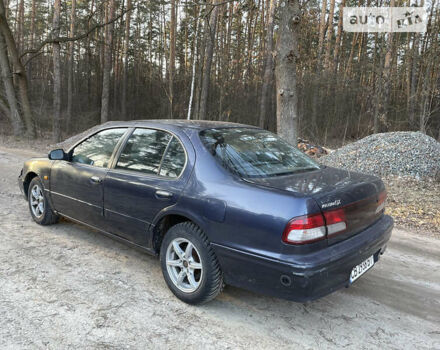 Синий Ниссан Максима, объемом двигателя 3 л и пробегом 200 тыс. км за 1650 $, фото 5 на Automoto.ua