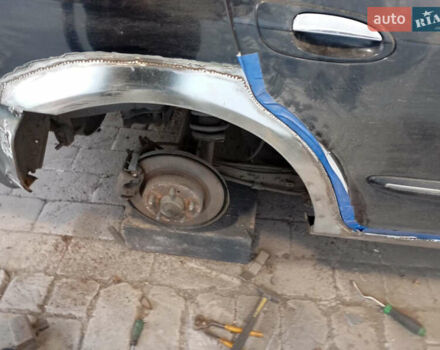 Синій Ніссан Максіма, об'ємом двигуна 2 л та пробігом 335 тис. км за 4300 $, фото 28 на Automoto.ua