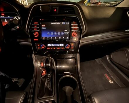 Синий Ниссан Максима, объемом двигателя 3.5 л и пробегом 183 тыс. км за 12800 $, фото 17 на Automoto.ua