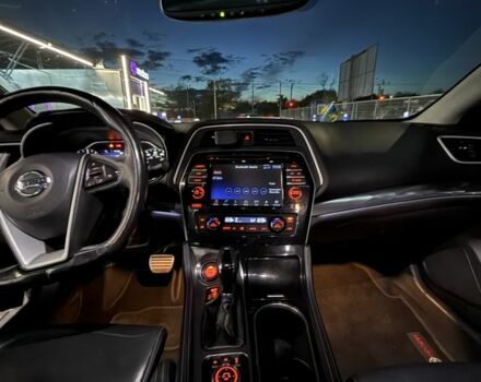 Синий Ниссан Максима, объемом двигателя 3.5 л и пробегом 183 тыс. км за 12800 $, фото 13 на Automoto.ua