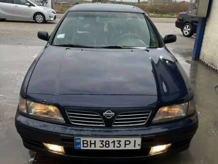 Ніссан Максіма 1995 у Одесі на Automoto.ua Синій Ніссан Максіма, об'ємом двигуна 2 л та пробігом 400 тис. км за 2000 $, фото 1 на Automoto.ua