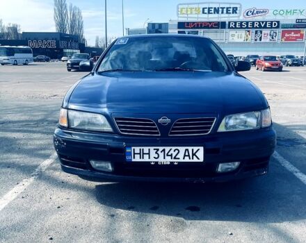 Синий Ниссан Максима, объемом двигателя 3 л и пробегом 360 тыс. км за 2300 $, фото 1 на Automoto.ua