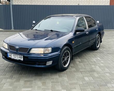 Синий Ниссан Максима, объемом двигателя 2 л и пробегом 170 тыс. км за 1400 $, фото 1 на Automoto.ua