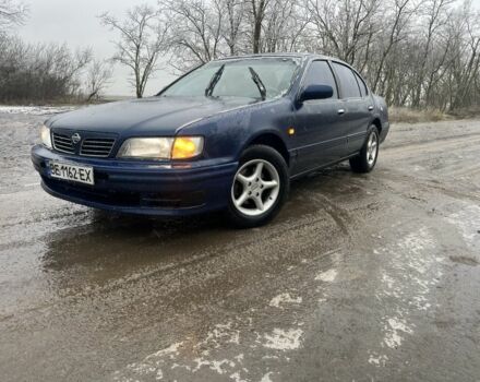 Синий Ниссан Максима, объемом двигателя 3 л и пробегом 500 тыс. км за 3000 $, фото 1 на Automoto.ua