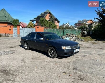 Синий Ниссан Максима, объемом двигателя 2 л и пробегом 321 тыс. км за 1900 $, фото 1 на Automoto.ua