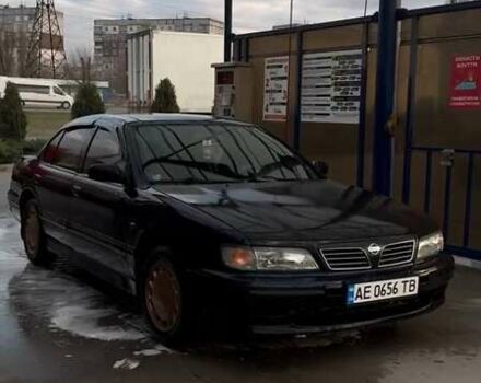 Синий Ниссан Максима, объемом двигателя 2 л и пробегом 340 тыс. км за 2300 $, фото 1 на Automoto.ua