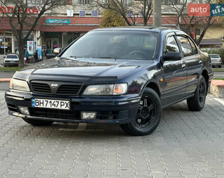 Синий Ниссан Максима, объемом двигателя 3 л и пробегом 290 тыс. км за 1950 $, фото 1 на Automoto.ua