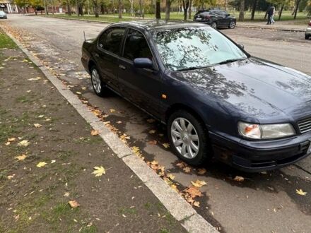 Ниссан Максима 1999 в Николаеве на Automoto.ua Синий Ниссан Максима, объемом двигателя 3 л и пробегом 3 тыс. км за 2800 $, фото 1 на Automoto.ua
