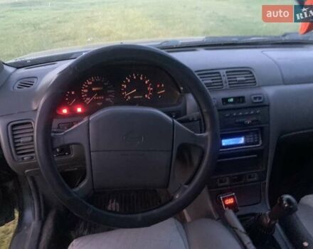 Ніссан Максіма 1995 у Дубровице на Automoto.ua Зелений Ніссан Максіма, об'ємом двигуна 2 л та пробігом 340 тис. км за 2350 $, фото 6 на Automoto.ua