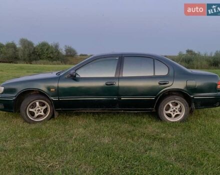 Ніссан Максіма 1995 у Дубровице на Automoto.ua Зелений Ніссан Максіма, об'ємом двигуна 2 л та пробігом 340 тис. км за 2350 $, фото 3 на Automoto.ua