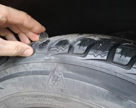 Зелений Ніссан Максіма, об'ємом двигуна 2 л та пробігом 290 тис. км за 1024 $, фото 14 на Automoto.ua