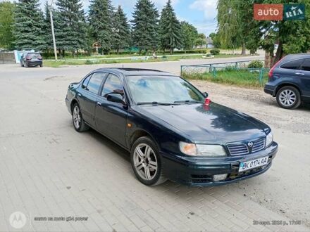 Ниссан Максима 1995 в Ровно на Automoto.ua Зеленый Ниссан Максима, объемом двигателя 2 л и пробегом 450 тыс. км за 2200 $, фото 1 на Automoto.ua
