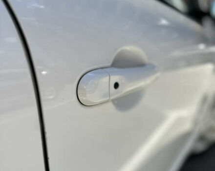 Белый Ниссан Микра, объемом двигателя 1.2 л и пробегом 100 тыс. км за 6800 $, фото 10 на Automoto.ua