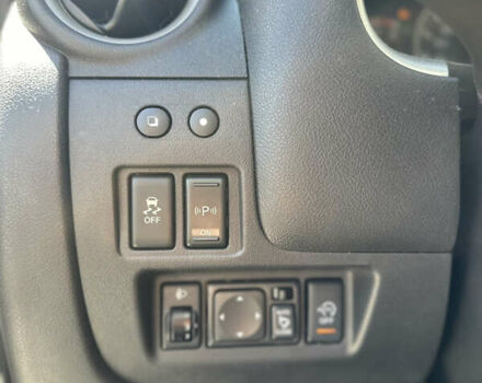 Белый Ниссан Микра, объемом двигателя 1.2 л и пробегом 100 тыс. км за 6800 $, фото 11 на Automoto.ua