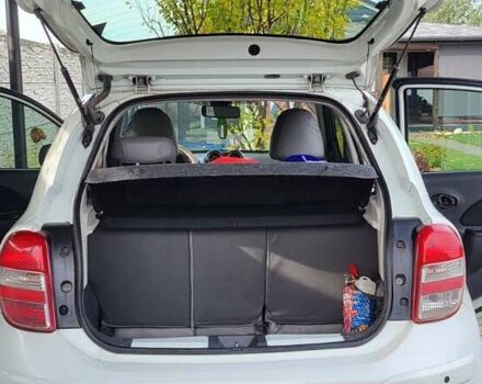 Белый Ниссан Микра, объемом двигателя 1.2 л и пробегом 110 тыс. км за 8000 $, фото 7 на Automoto.ua