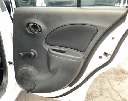 Белый Ниссан Микра, объемом двигателя 1.2 л и пробегом 145 тыс. км за 7490 $, фото 12 на Automoto.ua