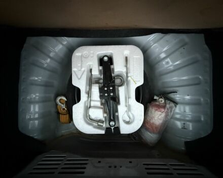 Белый Ниссан Микра, объемом двигателя 1.2 л и пробегом 29 тыс. км за 8500 $, фото 22 на Automoto.ua