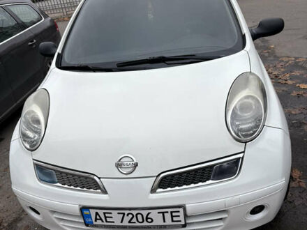 Белый Ниссан Микра, объемом двигателя 1.24 л и пробегом 176 тыс. км за 4000 $, фото 1 на Automoto.ua