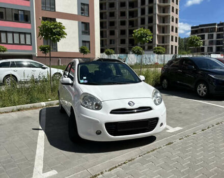 Белый Ниссан Микра, объемом двигателя 1.2 л и пробегом 100 тыс. км за 6800 $, фото 1 на Automoto.ua