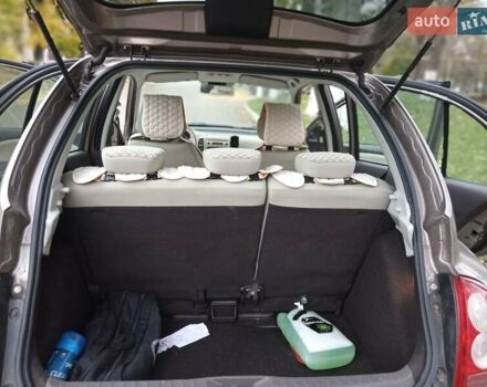 Бежевий Ніссан Мікра, об'ємом двигуна 1.4 л та пробігом 207 тис. км за 5600 $, фото 13 на Automoto.ua