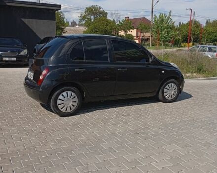 Черный Ниссан Микра, объемом двигателя 1.2 л и пробегом 200 тыс. км за 2000 $, фото 4 на Automoto.ua