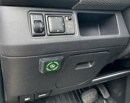 Чорний Ніссан Мікра, об'ємом двигуна 1.24 л та пробігом 185 тис. км за 4099 $, фото 13 на Automoto.ua