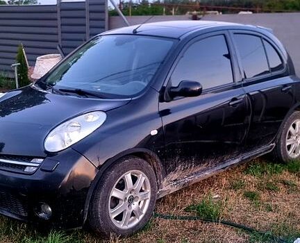 Черный Ниссан Микра, объемом двигателя 1.4 л и пробегом 200 тыс. км за 5500 $, фото 2 на Automoto.ua