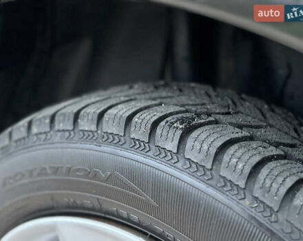 Чорний Ніссан Мікра, об'ємом двигуна 1.24 л та пробігом 169 тис. км за 5550 $, фото 12 на Automoto.ua