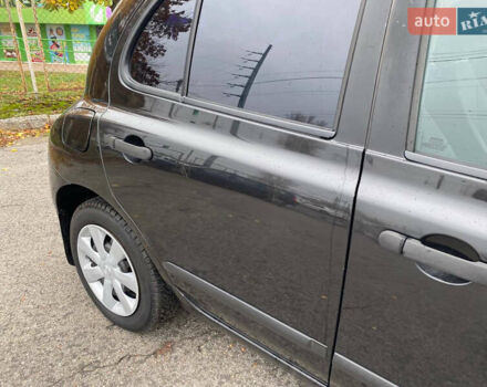 Чорний Ніссан Мікра, об'ємом двигуна 1.2 л та пробігом 169 тис. км за 4999 $, фото 8 на Automoto.ua